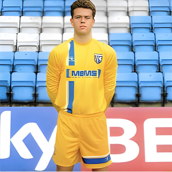 Louis, Gillingham F C